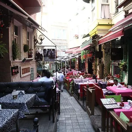 Cheers Hippstreet 2 旅馆 伊斯坦布尔